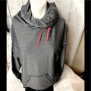 Mpg slope turtle neck  grey stripe hoodie Med